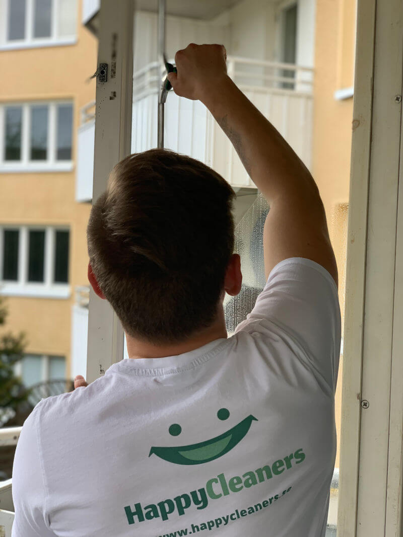 Happy Cleaners - Om Oss