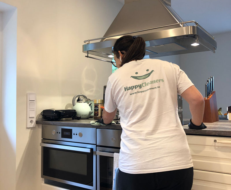 happy cleaners home cleaning